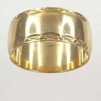 9ct gold Wedding Ring size Q½